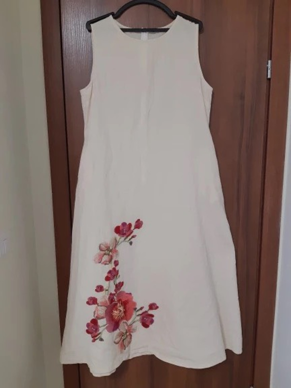 刺繍ワッペン 特大 アップリケ 花 赤 結婚式 ドレス ワンピース アジアン レッド 刺繍レース アンティーク 素材 2枚目の画像