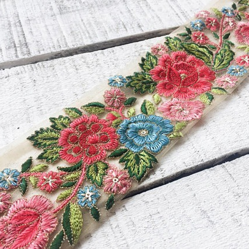 インド刺繍リボン ヴィンテージ アンティーク 花刺繍 ピンク 水色 手芸  