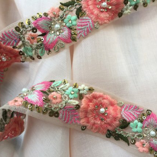 インド 刺繍 リボン ヴィンテージ アンティーク 花 スパンコール  