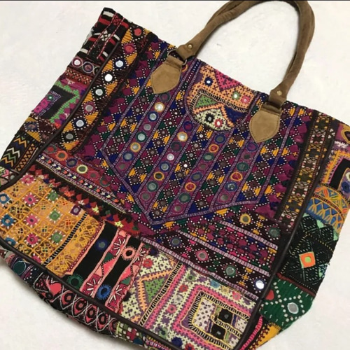 【逸品】金糸刺繍イブニングバッグ　ミラー付　フランスアンティーク　パーティバッグ フランスアンティーク | ヤドリギ シルバー メッシュバッグ