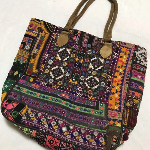 インド手刺繍 ミラーワーク バッグ 本革 レザー パッチワーク