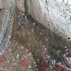 刺繍チュール 白 ボタニカル レース 花刺繍 アンティーク 結婚式 ワンピース 5枚目の画像