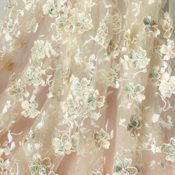 クローバー 刺繍 チュール ハギレ ヴィンテージ 花刺繍 カーテン 結婚式 オートクチュール パーティー ハンドメイド 8枚目の画像