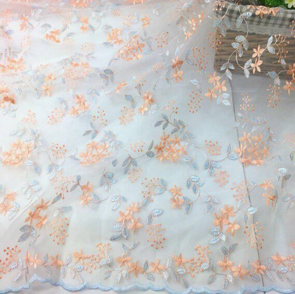 刺繍チュール レース 布 はぎれ ハンドメイド カーテン ドレス 結婚式ワンピース ヴィンテージ アンティーク オレンジ 1枚目の画像