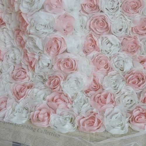 花 チュール レース 薔薇 バラ ピンク 白 3D 立体 ドレス 生地