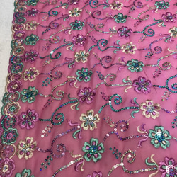 インド 刺繍 ドゥパタ 布チュール 衣装 サリー 花刺繍 はぎれ スカート ショール カーテン レース ドレス スカーフ 10枚目の画像