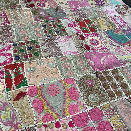 インド刺繍リボン 布 パッチワーク タペストリー 敷物 インド刺繍リボン 布 パッチワーク タペストリー 敷物