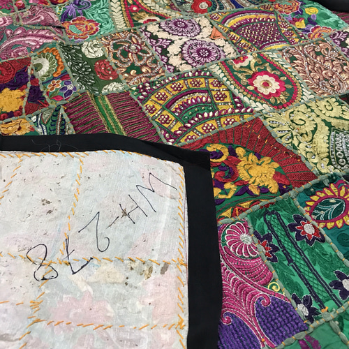 インド刺繍リボン 布 生地 はぎれ パッチワーク タペストリー インド刺繍リボン 布 生地 はぎれ パッチワーク タペストリー