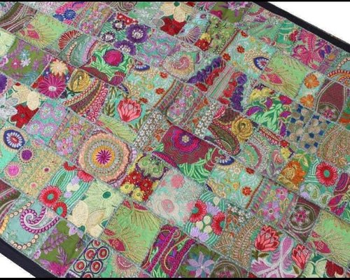 ハンドメイド タペストリ kaffe 薄く fassett 生地使用 未使用