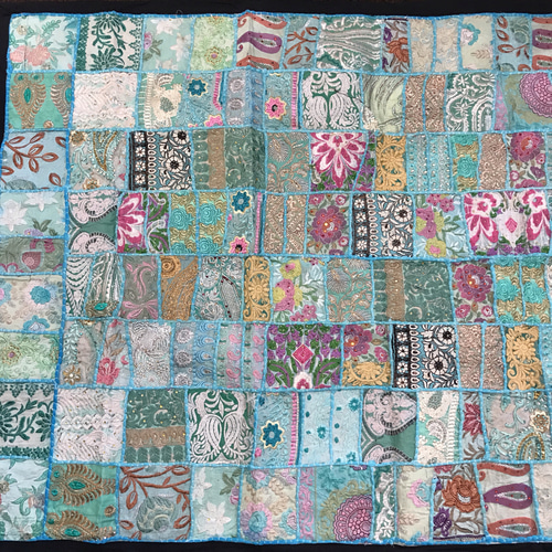 インド刺繍リボン パッチワーク 生地 はぎれ 布 キルトボタニカル 敷物