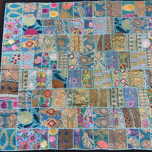 インド刺繍リボン パッチワーク 生地 はぎれ 布 花刺繍
