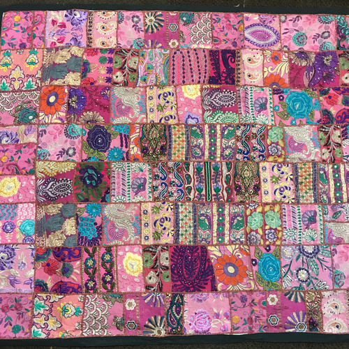 インド ビンテージ サリー パッチワーク タペストリー 刺繍 壁掛け 古布 8 インド ビンテージ サリー パッチワーク タペストリー 刺繍