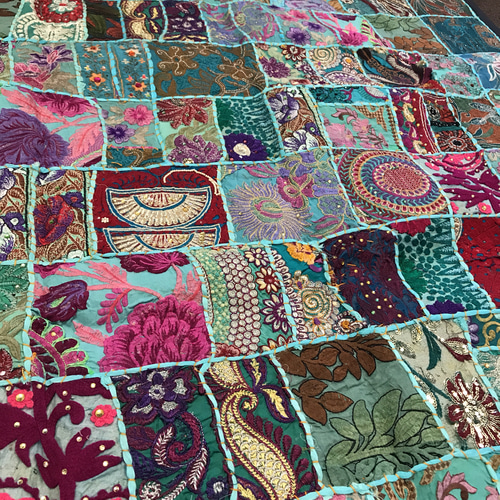 ★新品★インドハンドメイド刺繍タペストリーラグ★ビンテージ古布★ラジャスタン★緑 0_eb6feeca0395ed8f31e147c5668f