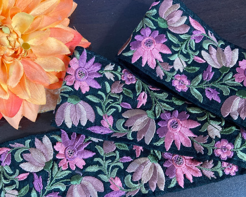 刺繍リボン　チロリアンテープ　バラ　ヴィンテージ　フラメンコ　ピアス　イヤリング 1_1ff8885338117822aac287a3c450