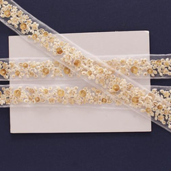 インド刺繍リボン 金 ゴールド 白レース 花 アンティーク ヴィンテージ パーツ 結婚式 ブライダルレース かわいい 5枚目の画像