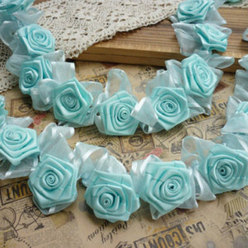 刺繍レース 花 薔薇 ローズ 水色リボン プリンセスアリス