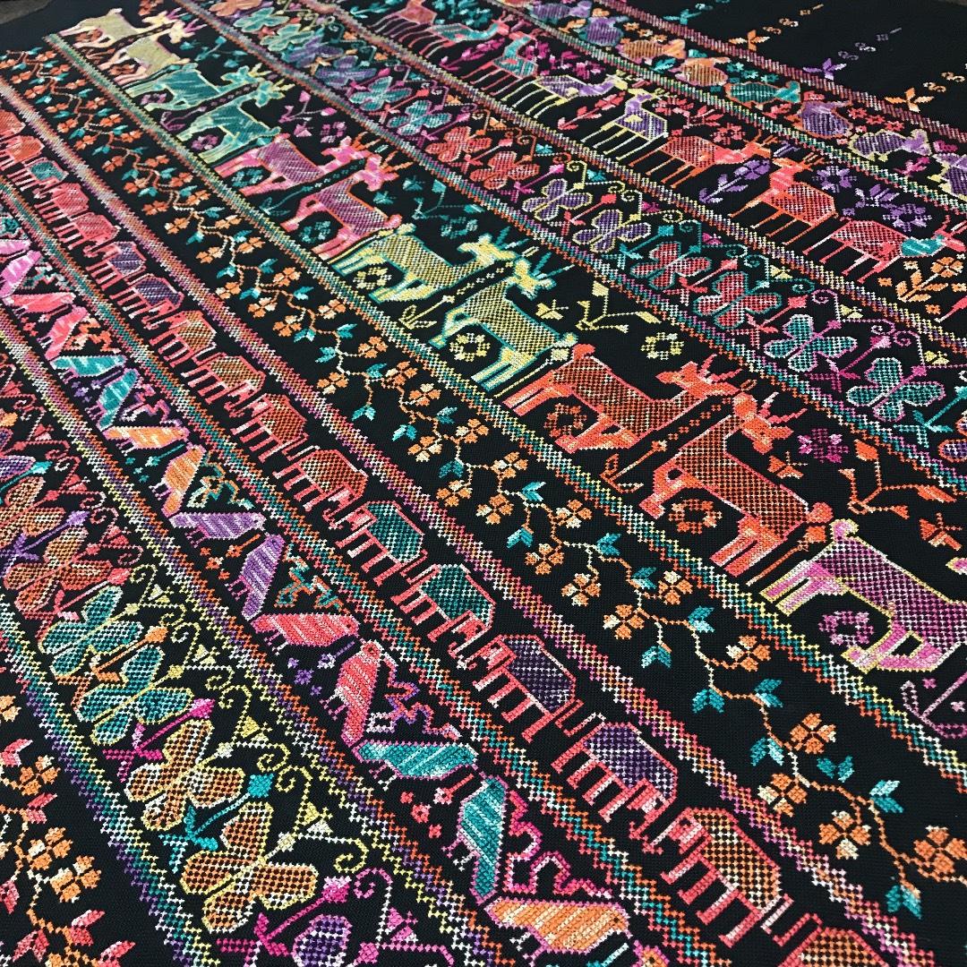 タイ アカ族 刺繍布 希少 タイ モン族のねんねこ オールド刺繍布 93 ベビー