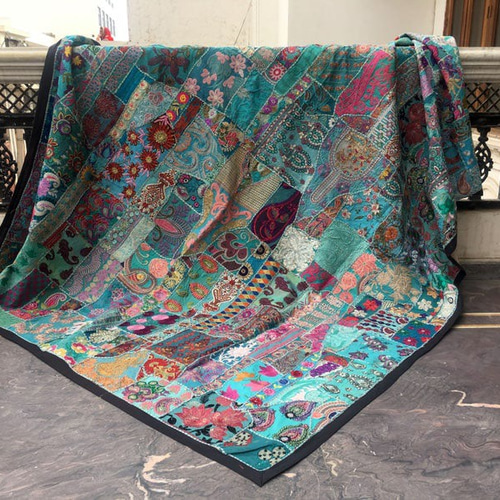 インド刺繍ラグ パッチワーク ハンドメイド ラリーキルト エスニック