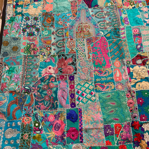 インド刺繍ラグ パッチワーク ハンドメイド ラリーキルト エスニック