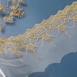 刺繍レース 金 ゴールド シャンデリア アンティークレース 白チュール 手芸 ヴィンテージ ハンドメイド 素材ブライス 2枚目の画像