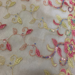 インド刺繍布 ヴィンテージ生地 アンティーク クリーム色 エスニック アジアン 8枚目の画像