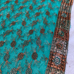 インド刺繍布 生地 緑 茶色 花刺繍 ボタニカル レース チュール ヴィンテージ 6枚目の画像
