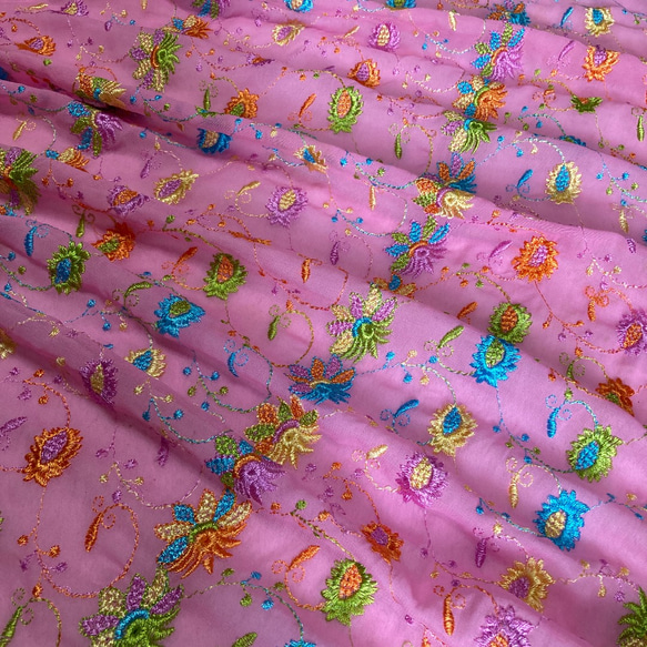 インド刺繍布 ドゥパタ ピンク 花レース ボタニカル アジアン エスニック 生地 3枚目の画像