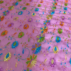 インド刺繍布 ドゥパタ ピンク 花レース ボタニカル アジアン エスニック 生地 4枚目の画像