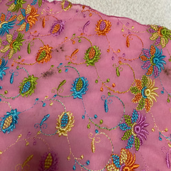 インド刺繍布 ドゥパタ ピンク 花レース ボタニカル アジアン エスニック 生地 10枚目の画像