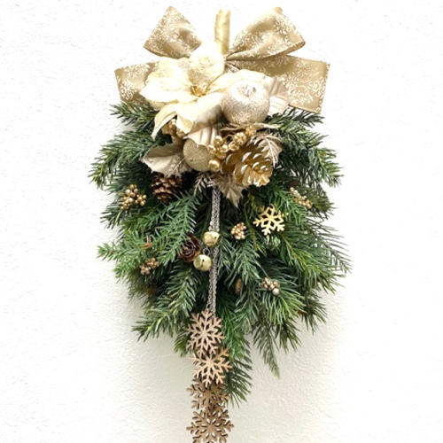 送料無料✩.*˚キラキラクリスマススワッグ(高級アーティフィシャル