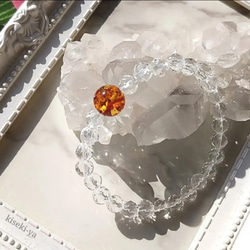 ◆アンバー(天然琥珀)×水晶◆　天然石ブレスレット 2枚目の画像