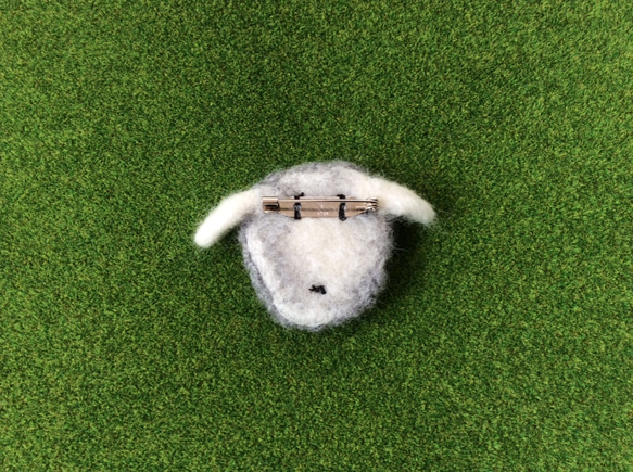 羊さんのブローチ2【受注製作】 3枚目の画像