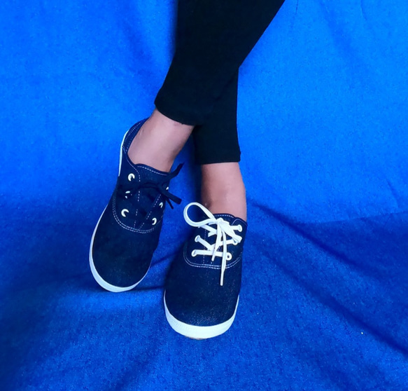 Adeia舒適 簡單 輕鬆 穿好鞋  牛仔布  深藍色  休閒帆牛仔布  深藍色  休閒帆布鞋 第8張的照片