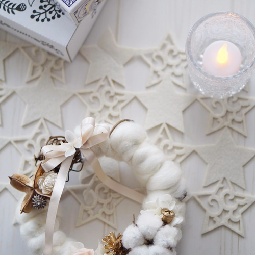 プリザーブドフラワー羊毛ピュアホワイト☆クリスマスリース 16cm