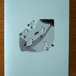 お話し冊子「なにもない青空」マグネット付き/「海岸で遊ぶカモメ」ヴァージョン 2枚目の画像