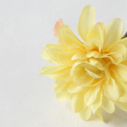 イエローダリアとヒペリカムの髪飾り 9枚目の画像