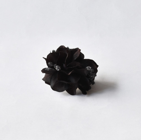紫陽花のポニーフック　ブラウンブラック 2枚目の画像