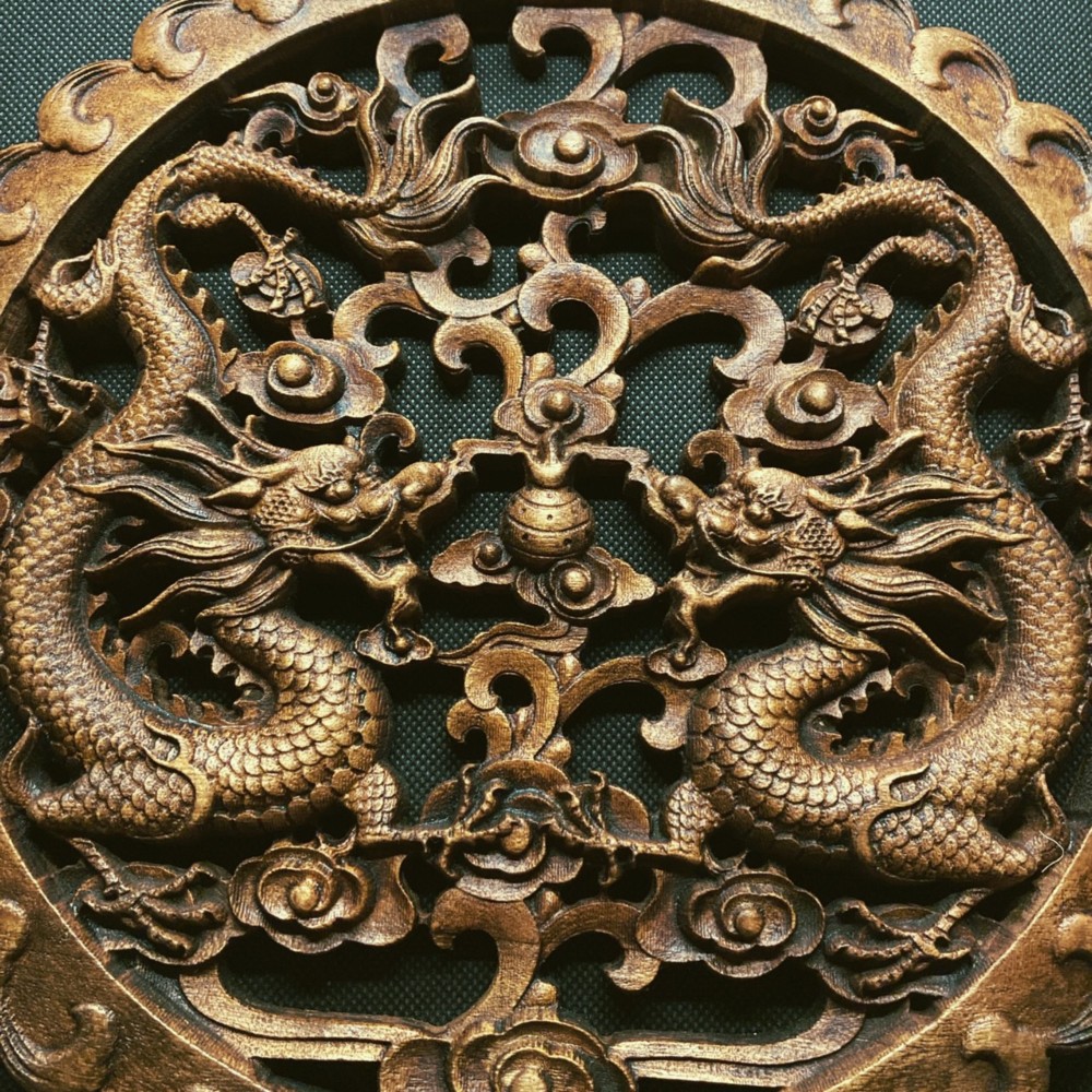 対称双龍 （龍） 参次元彫刻『極』 （アンティーク調） 透かし彫 楠彫刻