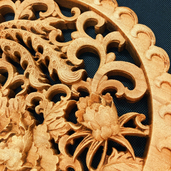 鳳凰牡丹 26.5cm（ほうおう・ぼたん) 参次元彫刻『雅』 透かし彫 楠彫刻 7枚目の画像