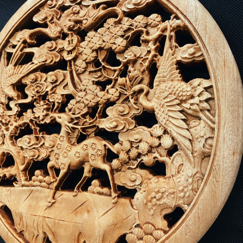 人気絶頂 新春割】福禄寿喜 参次元彫刻『雅 26.5cm（鹿・鶴・松・蝙蝠） 彫刻