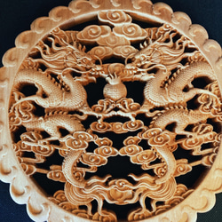 中国　蜜蝋彫刻　透かし彫雲龍文　香合　蓋物　箱付　N　5382 中国 蜜蝋彫刻 透かし彫雲龍文 香合 蓋物 箱付 N 5382 彫刻
