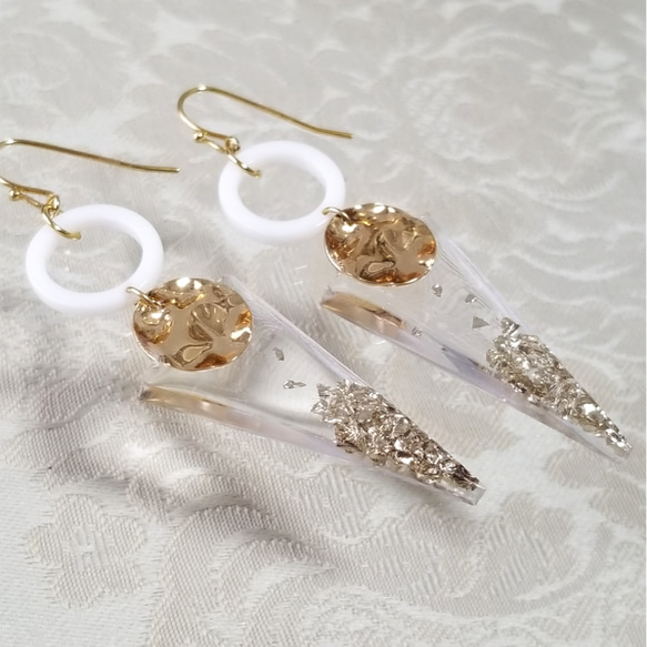 注文可能799円●3色ハンドメイド　ピアス　イヤリング可能●他色可●カニカン可能 初夏 mini ピアス / イヤリング 01」ガラス レディース とんぼ玉