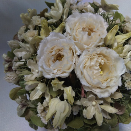 造花 アートフラワー 布花 アートフラワー ぺんぎん 通販｜Creema  