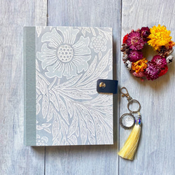 新春限定セット 着せ替えができる！システム手帳(Marigold ウィリアムモリス　A5サイズ) 1枚目の画像