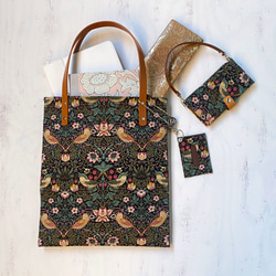 着せ替えができる！システム手帳 (ストロベリーシーフ・ウィリアムモリス)A5サイズ 鳥柄 8枚目の画像