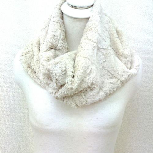 大人可愛い☆スヌード☆アイボリー スヌード lin 通販｜Creema  