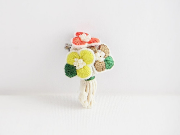 【受注生産】flower bouquet brooch  003 1枚目の画像