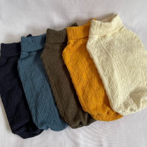 犬服 ☆完成品Mサイズ☆ アランセーター風ニットの