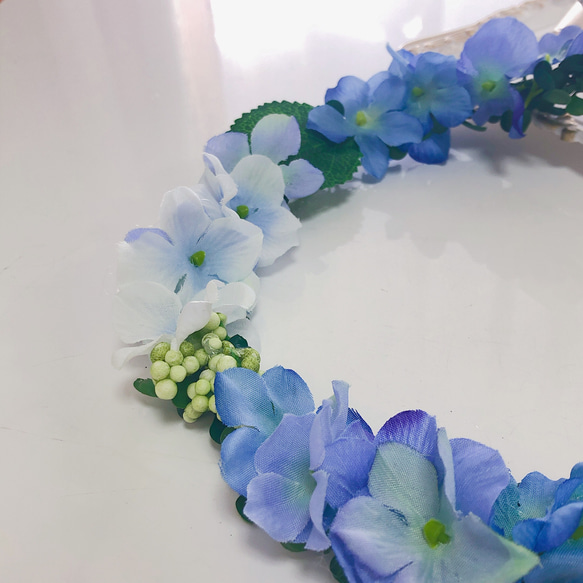 花冠 花かんむり 白 ホワイト ウェディング 結婚式　青　ブルー 3枚目の画像