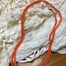 送料込・オレンジパールの上品なネックレス・長さ89㎝ 3枚目の画像